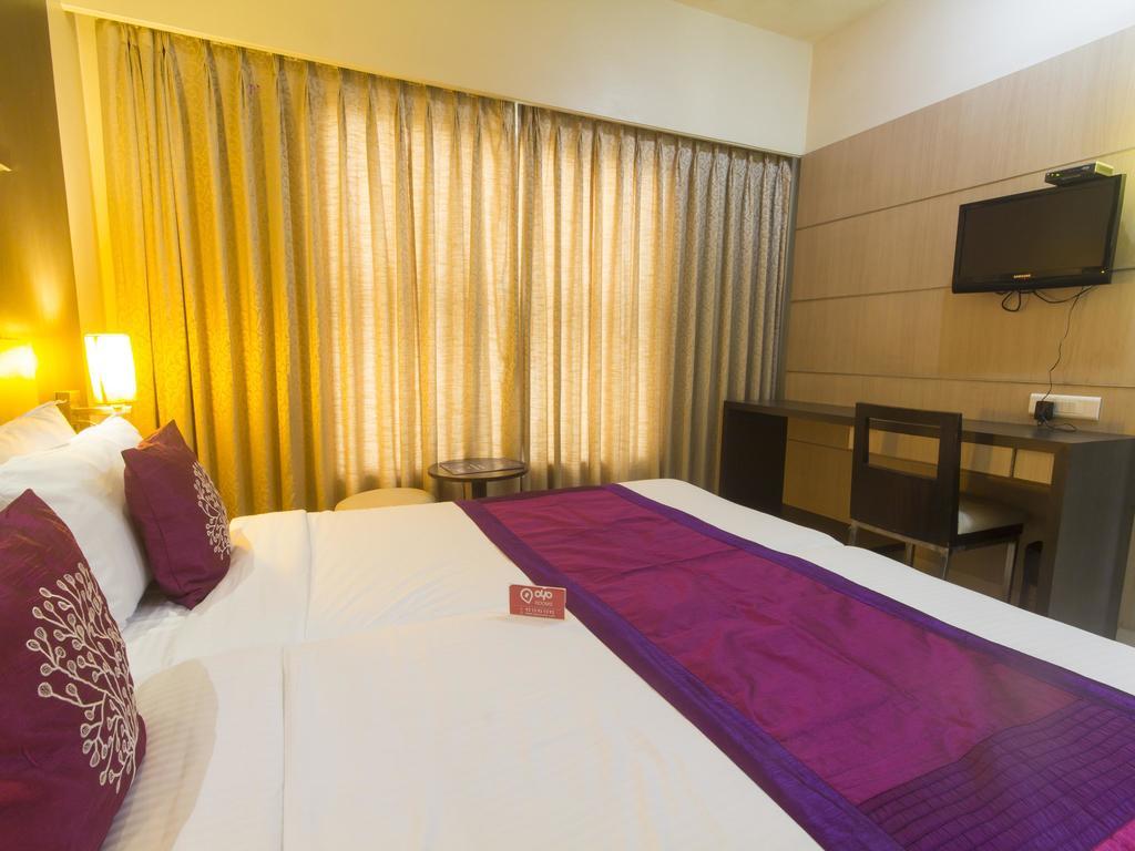 Hotel Monarch Guestline In Midc Rabale, Navi Mumbai Zewnętrze zdjęcie