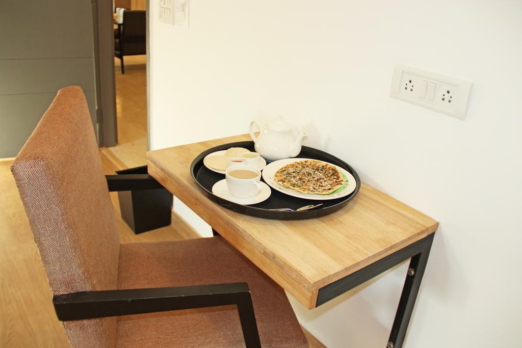 Hotel Monarch Guestline In Midc Rabale, Navi Mumbai Zewnętrze zdjęcie